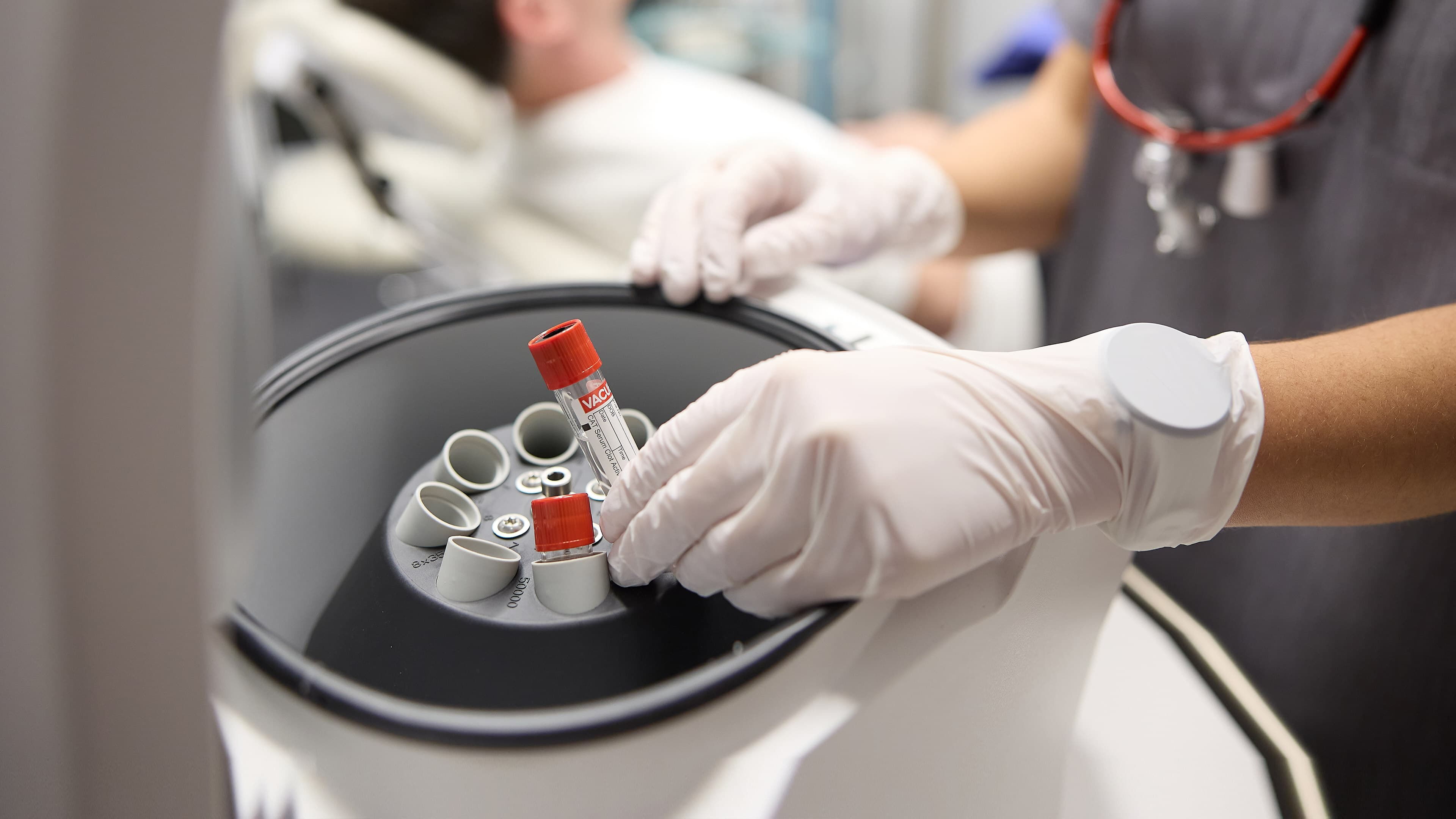 Eigenblut Therapie Zahnarzt